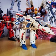 Macross YF 19 METAL Valkyrie Action Figure