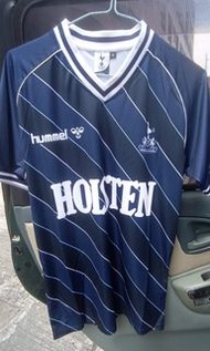 熱刺復刻作客球衣