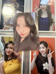TWICE Momo ready to be小卡