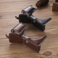 🔥 in stock 🔥 leather vintage protective case camera bag accessories HOTSELLING readystock camera cas