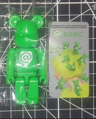 2022.5更新 全新 @字  BASIC 字母 medicomtoy be@rbrick series 38 bearbrick 38代  螢光 綠色  100% 熊仔 隱藏 絕版 擺設 裝飾 玩具
