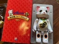 Bearbrick 400%  白色招財貓 千萬兩