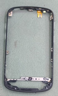 Viền (vành) benzen blackberry Q10 đen trắng