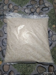 Beras C4 Medium 5kg / Beras C4 Medium 4kg3kg2kg1kg