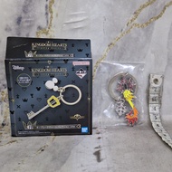 GANTUNGAN Axel Eternal Flames Keyblade Kingdom Hearts Keychain Metal Keychain Ichiban Kuji G Prize L