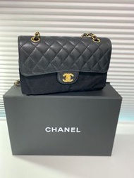 Chanel Classic Flap 23 黑金牛