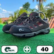 Nepa GT 134 safety shoes size 40