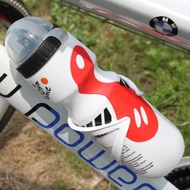 อุปกรณ์รถจักรยาน Daquan Tour De France การคุ้มครองสิ่งแวดล้อมถ้วยจักรยานเสือภูเขาอุปกรณ์ขี่จักรยานขวดกาต้มน้ำพลาสติก J.lindeberg DESCENTE Frily GATES ANEW Footbon Joymaluniqlo