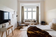165m2 Downtown Family Suite 5BR, 3Bath, kids room, 11min Alexanderplatz