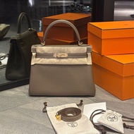 🈶台灣25年購證 #全新全膜 愛馬仕kelly28大象灰 #配件超齊全