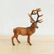 Animal figurines - elk