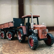 1:32 Four Wheel Tractor Toy Car Model Metal Diecast Sound Light Free Sliding High Simulation Agricul