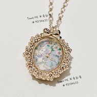💕日本 Disney Store 💕 Alice 頸鏈 鏈錶 手錶 駝錶 愛麗絲 necklace watch clock 👍 錶面有閃石 高貴優雅 👍款式時尚 容易配襯 👍掛錶3.5H x 2.5W