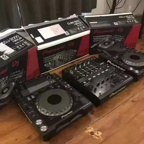 A 100% Safe Delivery DJ Set 2x CDJ 2000 nexus2 nxs2 Nexus 2 1x DJM 2000 Nexus