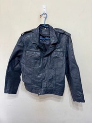 「 二手衣 」 男版真皮皮衣 L號（深藍）109