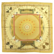 狀況良好 Hermès Carré 90“Ichigo Ichie”Chaque Rencontre Est 獨特的黃色、橙色和綠色真絲圍巾。 1115.二手。