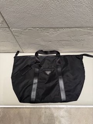 Prada 黑色再生尼龍旅行袋