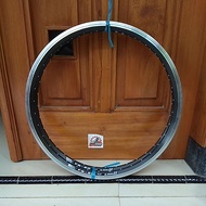 RIM ARAYA 20 INCH 406 36 HOLE RIM ARAYA 20 PURE