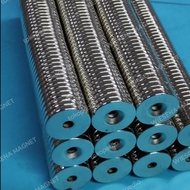 MAGNET NEODYMIUM 15X2MM (HOLE HOLE 10/5MM)