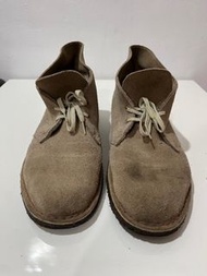 Clarks 沙漠靴