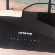 Netgear R6220-AC1200 WiFi router