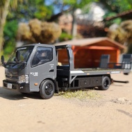 GCD Hino 300 Flatbed Tow Truck Grey Blackbird Towing junkrosok