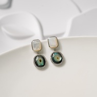 Ar-Kang Collection (AKE2376) ต่างหูเงินแท้ ประดับ Abalone White MOP White CZ ชุบทองคำขาว และชุบทอง S