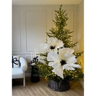 Giant flower crepe paper