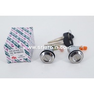 Toyota Corolla KE30 76-79 Door Lock with Key  | OE Part Number : R 69051-19065 / L 69052-19065