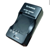 Fujifilm BC-50 BC50 charger for NP50 NP-50 battery FinePix 3D W3 F100fd F50fd F60fd F900 camera
