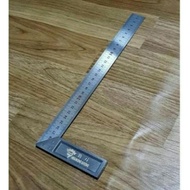 Right angle ruler