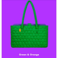 [Wiggle Wiggle] 2-in-1 Laptop Bag - Green & Orenge