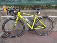 TRINX 公路車快走嘅話1200個碌升級咗碳碌