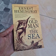 The Old Man and The Sea - Ernest Hemingway (Preloved)