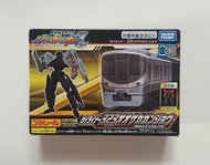 TAKARA TOMY 新幹線變形機器人Z E323 大阪環狀 鐵道王國 火車頭 車廂 鐵道模型 9103