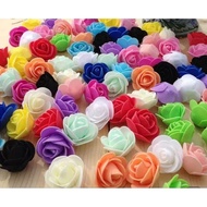 100 foam roses, size 3.5 cm