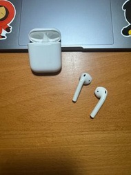 AirPods 2代左右耳