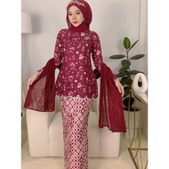 IRIS RAFAEL Innara Mini Kurung Dewasa | Dobby Silk Embroidery | Batik & Plaid Printed Design |