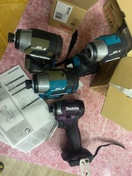 Makita牧田18v日版173起子機。黑藍雙色版。淨機每部1250。單黑色。單藍色1200