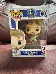 Funko POP NBA 大頭公仔達拉斯獨行俠隊Luka Doncic