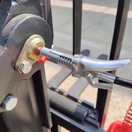 Locking Clamp Type High Pressure Grease Nozzle Double Handle Grease Gun Flat Self-locking Non-leakag