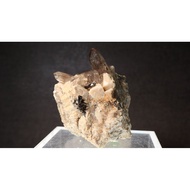 Smoky Crystal 22H24F 282.9g