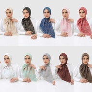 (Under TAG) Buttonscarves Haramain 2