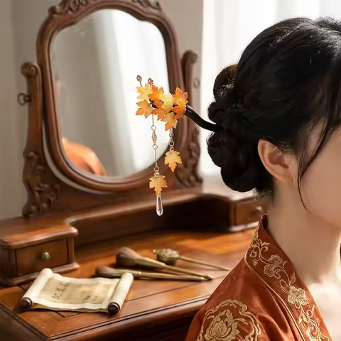 Neo Chinese Maple Leaf Hairpin Light Luxury Resin Maple Leaf Tassel Hair Stick Elegant Wooden Hairpi