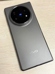 Vivo X FOLD 5 256GB 灰色 新淨如圖淨機 99% 電池健康度 已過保