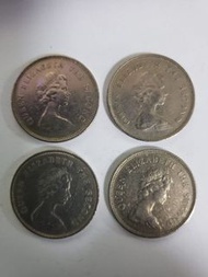 1979-1980 香港1圓(小皇冠)銀色硬幣 $1舊壹圓 4 個一套！