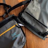 日本預訂 2色選 Arcteryx  x beams japan arro8L