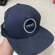 Topi snapback oakley original bukan new era