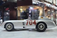 CMC 1/18。Mercedes 300SLR #704 1955。原盒