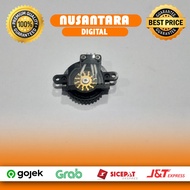 Nikon D3000 Scroll Speed Dial